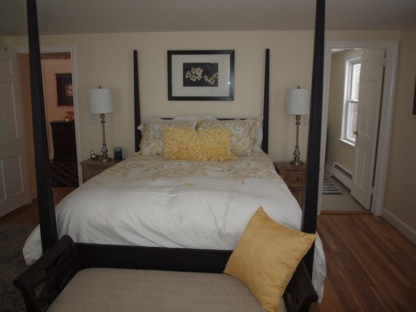 11 Robin Road Lynnfield, MA 01940 - Photo 14 of 30 Gallery Image 14