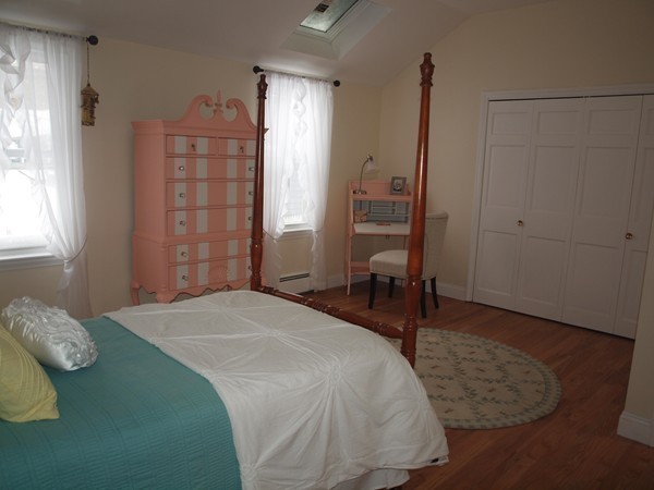 11 Robin Road Lynnfield, MA 01940 - Photo 23 of 30 Gallery Image 23