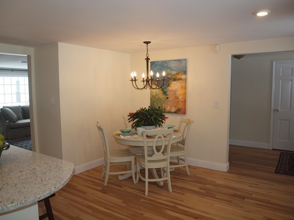 11 Robin Road Lynnfield, MA 01940 - Photo 5 of 30 Gallery Image 5