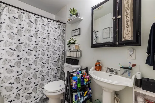 $469,000 | 125 Alexander Drive, Bridgeport, CT 06606