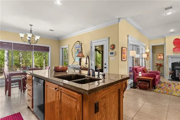 $319,000 | 4801 Paradise Point Drive, Ball, LA 71405