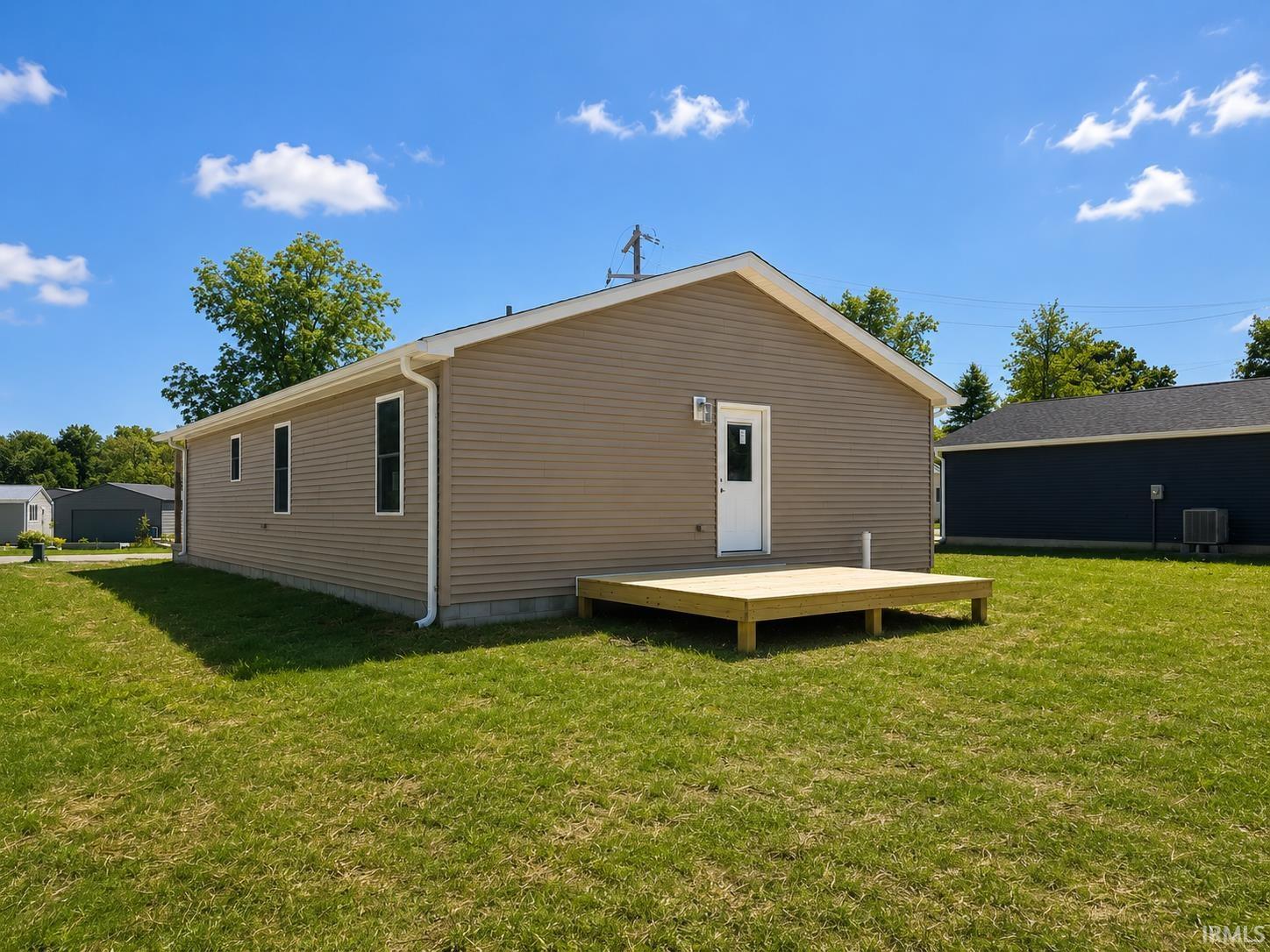511 College Avenue Mitchell, IN 47446 - Photo 16 of 18