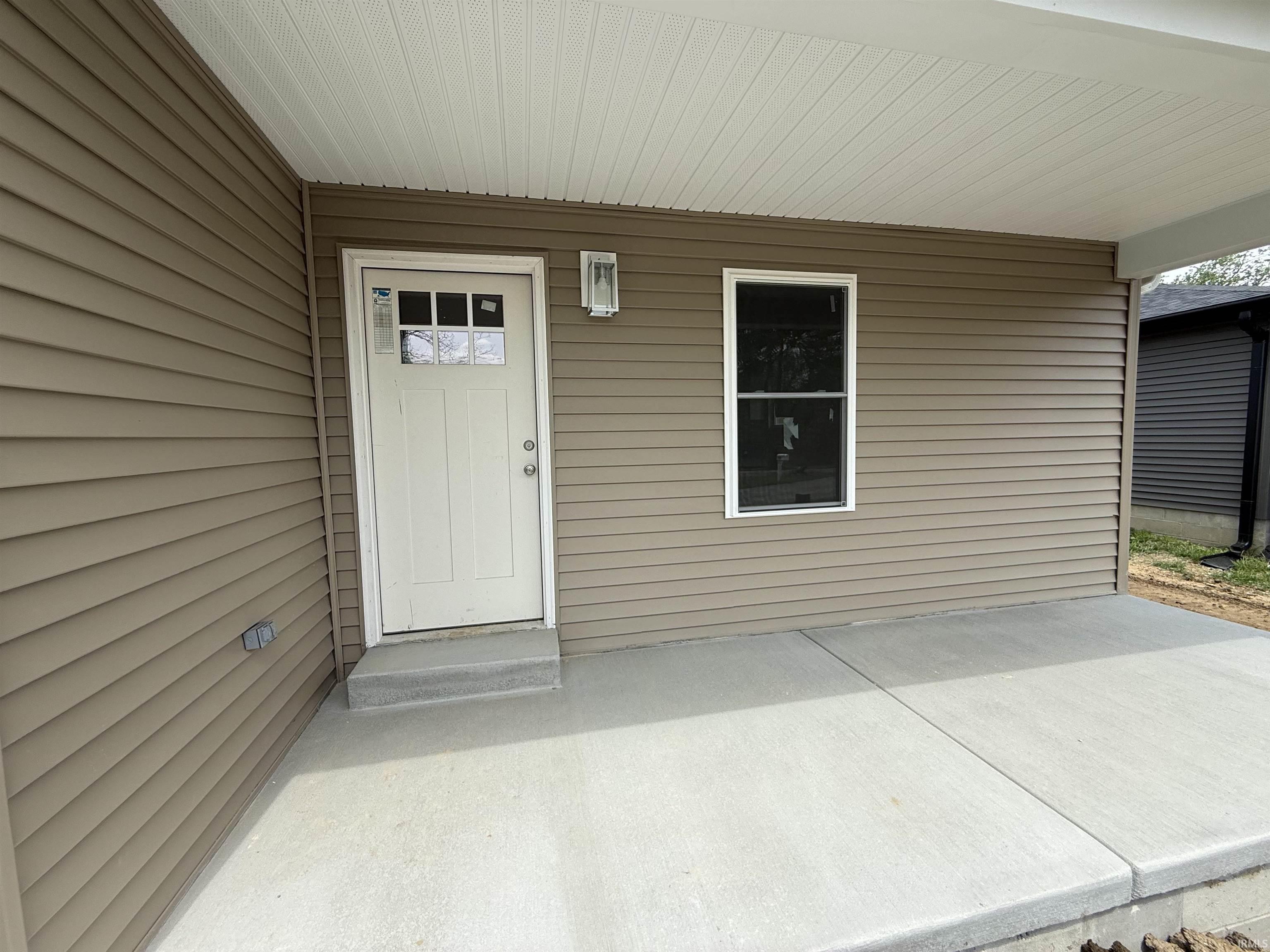 511 College Avenue Mitchell, IN 47446 - Photo 3 of 18