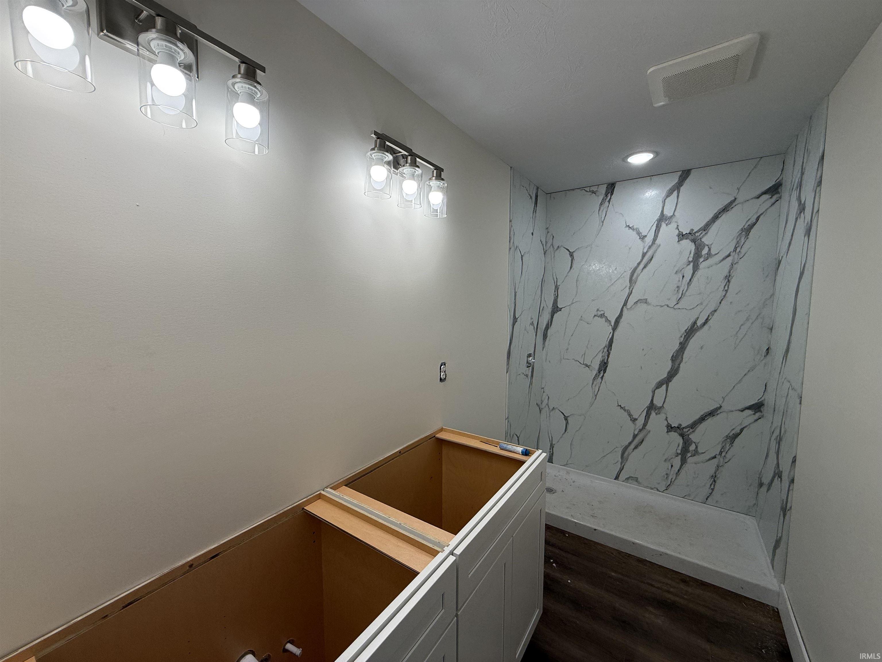 511 College Avenue Mitchell, IN 47446 - Photo 6 of 16