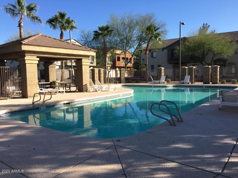 2727 North Price Road, Unit 83 Chandler, AZ 85224 - Photo 25 of 28 Community Pool 1