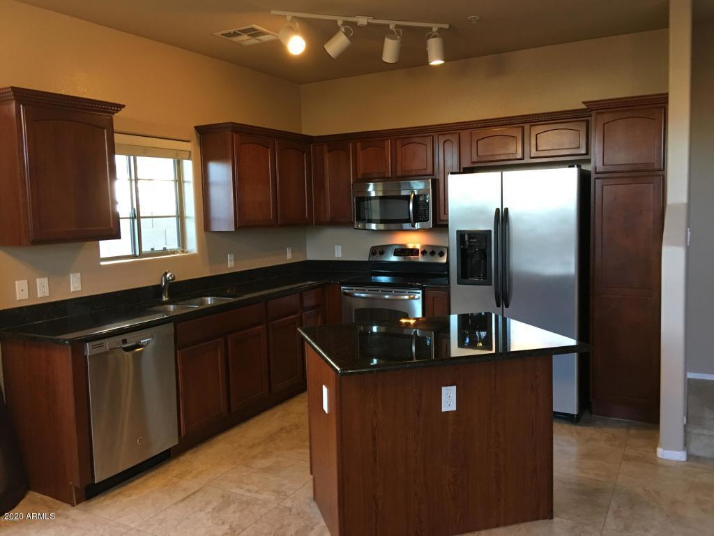 2727 North Price Road, Unit 83 Chandler, AZ 85224 - Photo 6 of 28 Kitchen 1