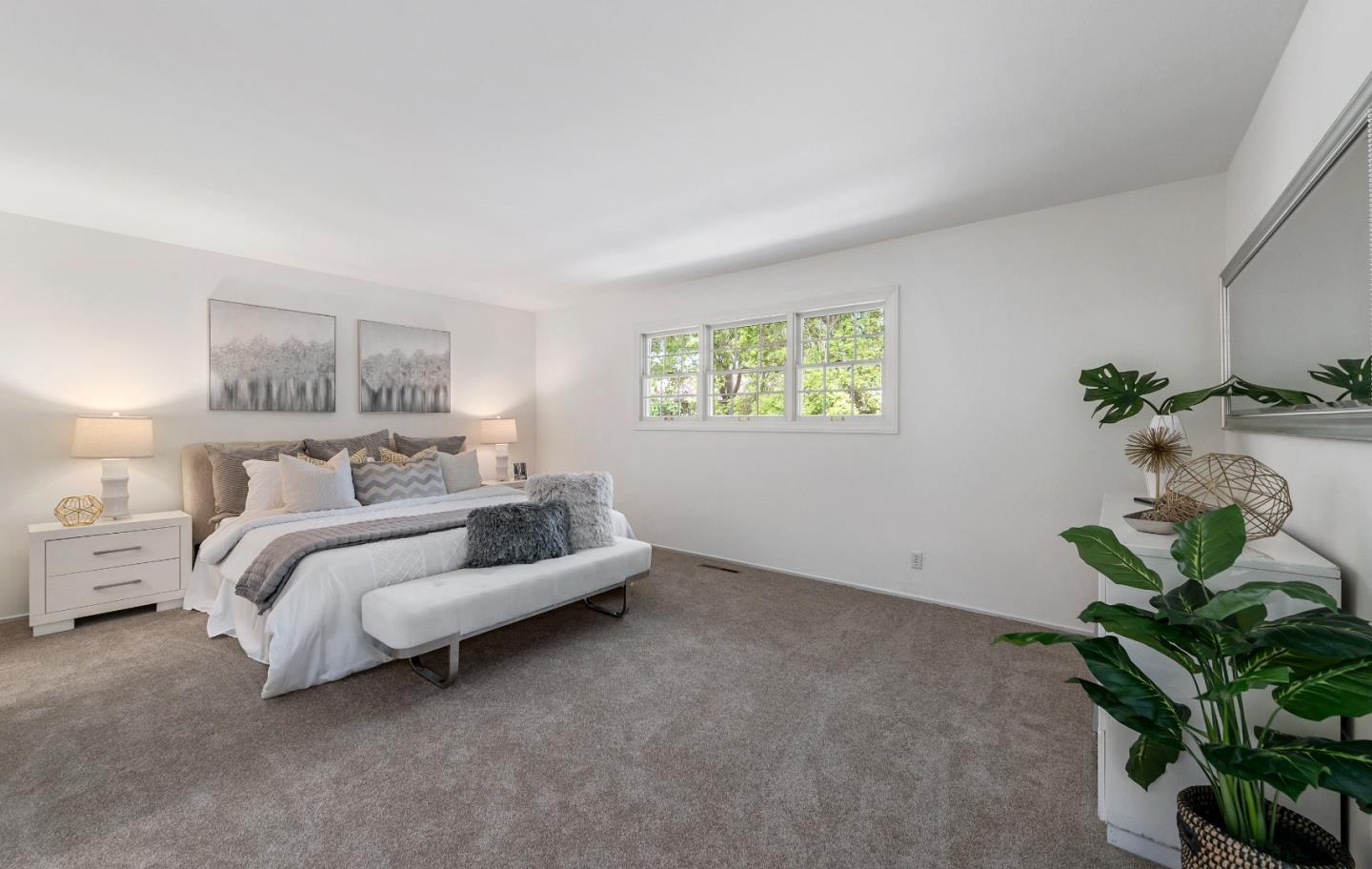205 Mistletoe Road Los Gatos, CA 95032 - Photo 14 of 33 Gallery Image 14