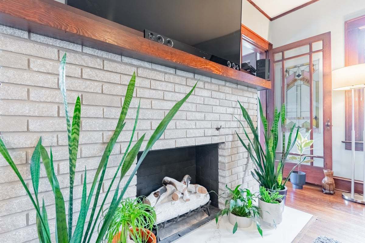 412 West Virginia Avenue Normal, IL 61761 - Photo 6 of 42 a front view of a house with garden