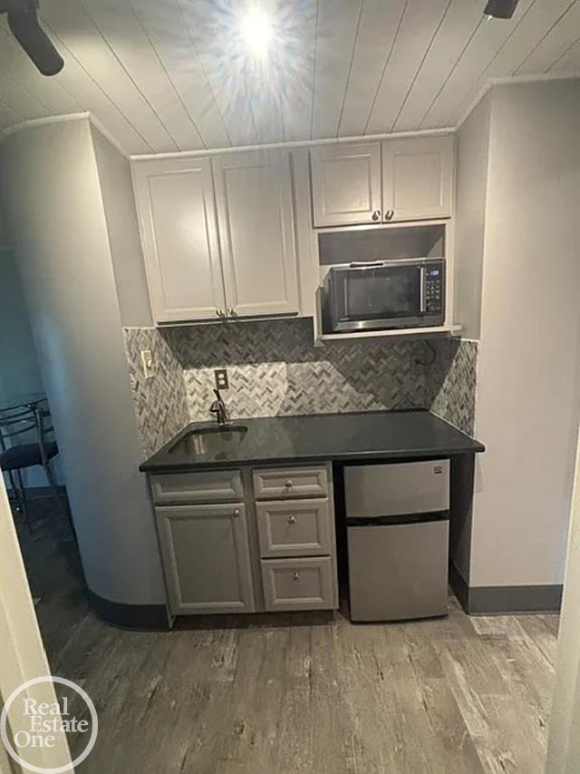3295 Beach Road, Unit 1A Port Huron, MI 48060 - Photo 9 of 16 Gallery Image 9