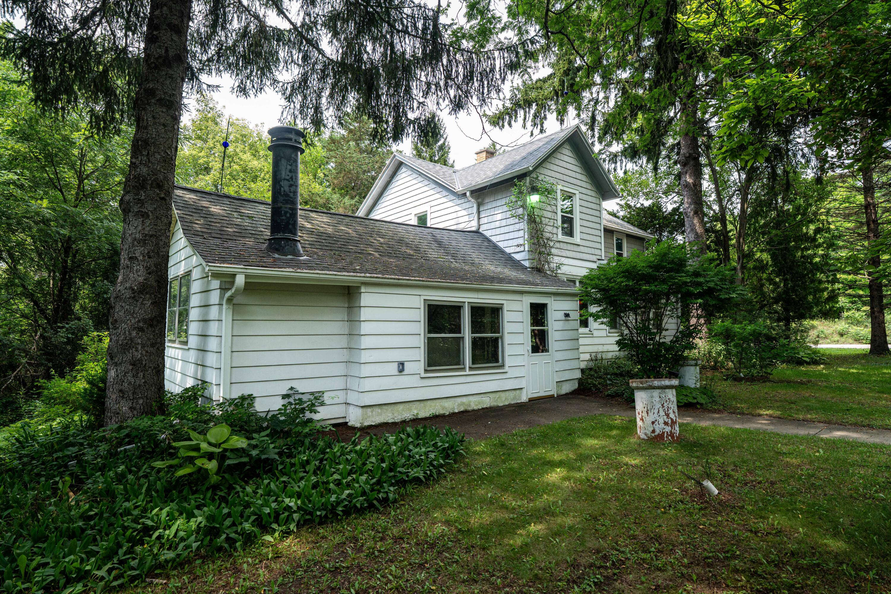 3487 Townline Road Polk, WI 53095 - Photo 32 of 35 Welcome Home!