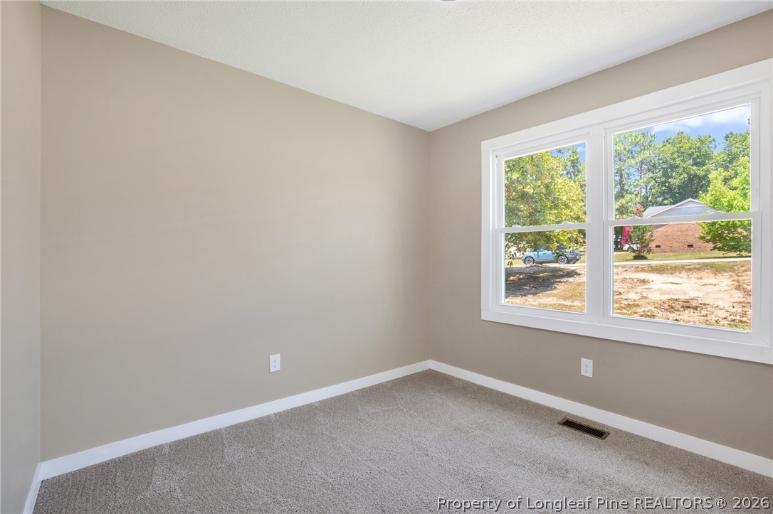 1541 Diamond Road Fayetteville, NC 28311 - Photo 17 of 32