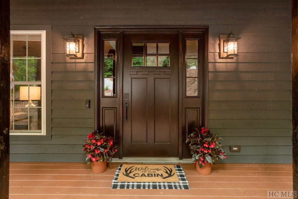 471 Deer Run Road Sapphire, NC 28774 - Photo 11 of 74 Gallery Image 11