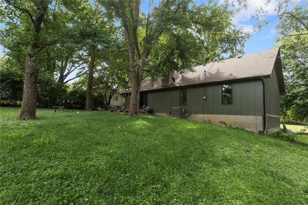 103 Ralph Drive Lansing, KS 66043 - Photo 24 of 26 Gallery Image 24