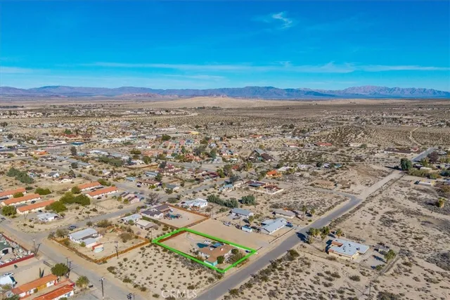 $380,000 | 73820 Cottonwood Drive, Twentynine Palms, CA 92277