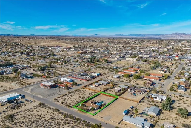 $380,000 | 73820 Cottonwood Drive, Twentynine Palms, CA 92277