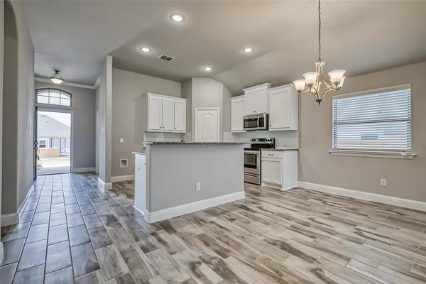 $2,250 | 207 Gardenia Drive, Royse City, TX 75189
