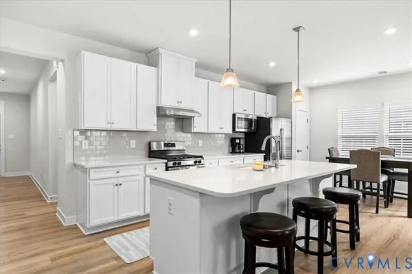 $439,900 | 11313 Vulcan Lane, Chester, VA 23831