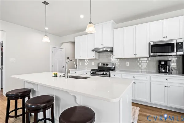 $439,900 | 11313 Vulcan Lane, Chester, VA 23831
