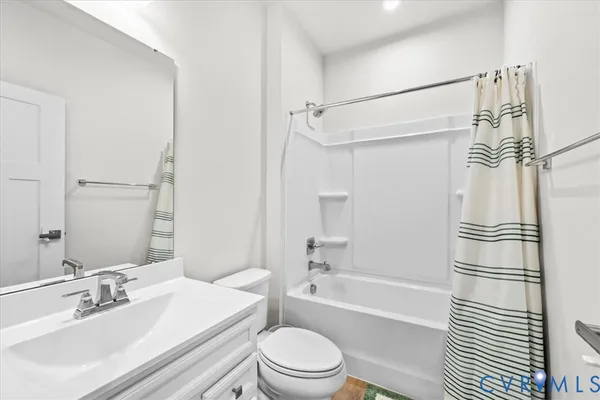 $439,900 | 11313 Vulcan Lane, Chester, VA 23831