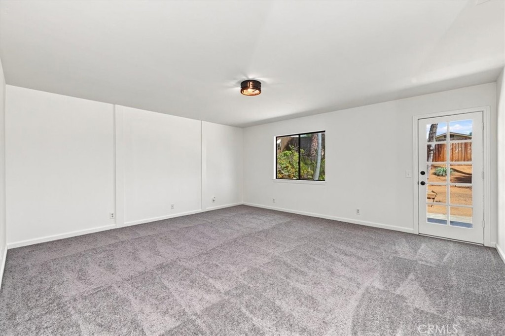 14464 Harvey Lane Riverside, CA 92503 - Photo 34 of 51 Gallery Image 34