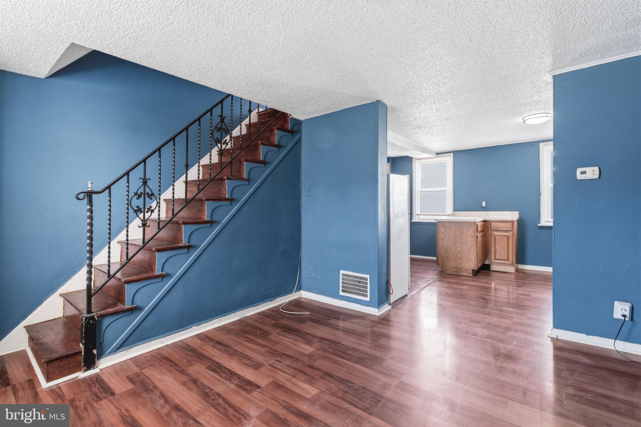 4802 Alcott Street Philadelphia, PA 19135 - Photo 4 of 28