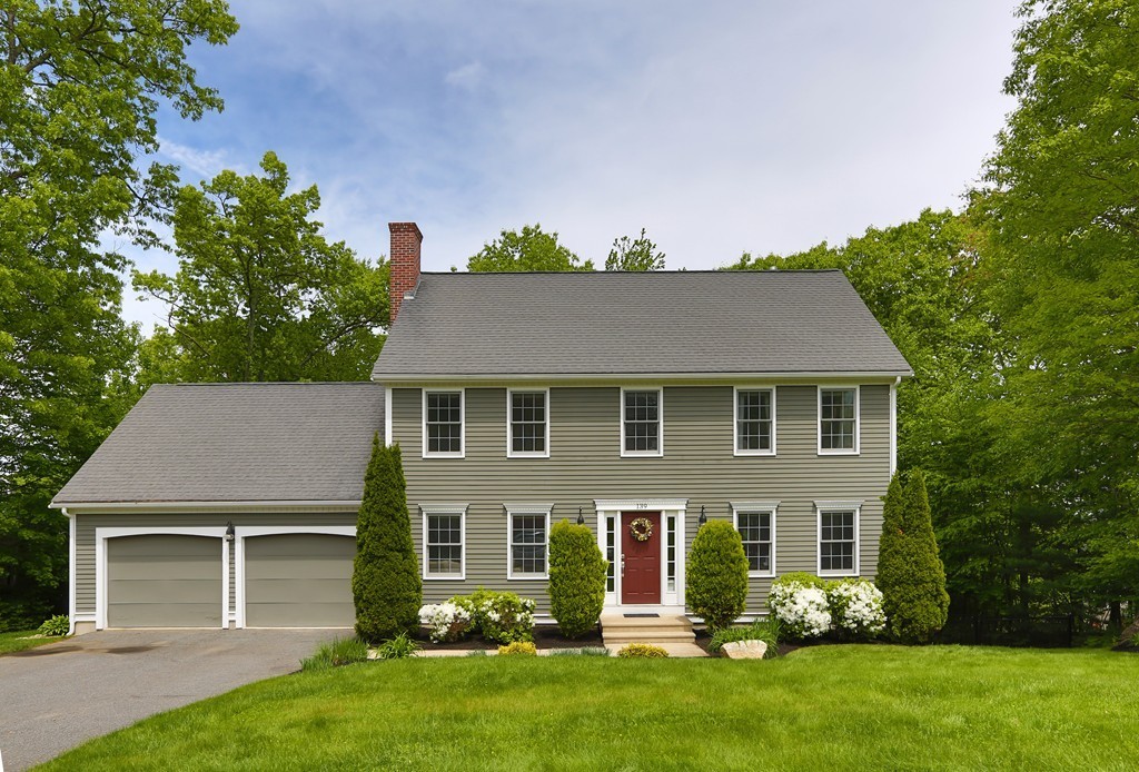 139 Morgan Road Northbridge, MA 01588 - Photo 2 of 22 front view of a house with a yard