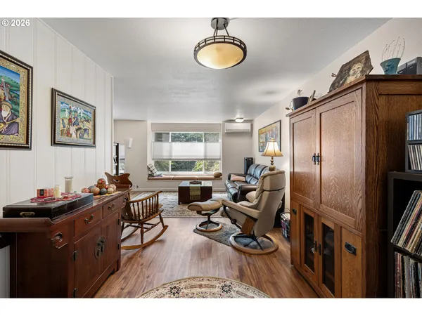 $345,000 | 150 Westbrook Way, Eugene, OR 97405