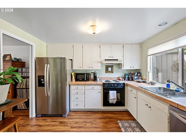 $345,000 | 150 Westbrook Way, Eugene, OR 97405