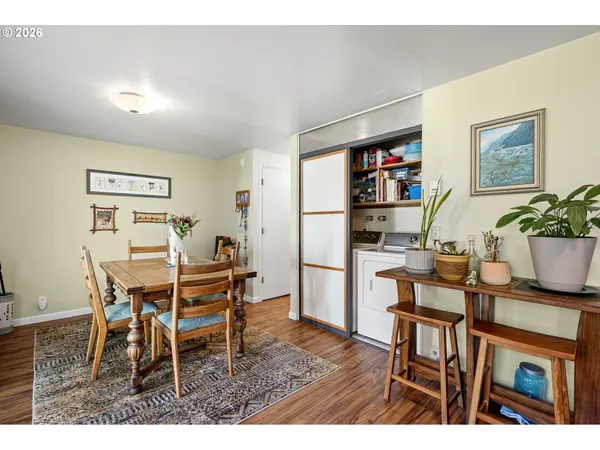 $345,000 | 150 Westbrook Way, Eugene, OR 97405