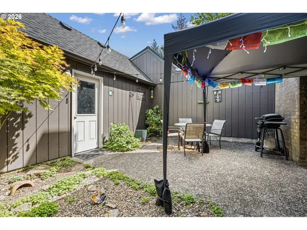 $345,000 | 150 Westbrook Way, Eugene, OR 97405