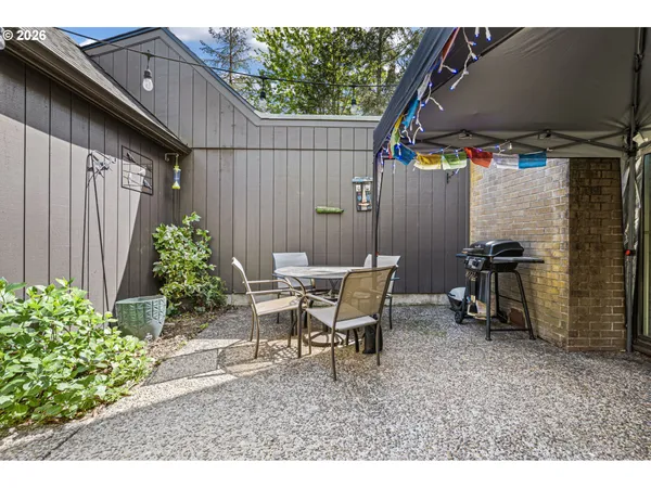 $345,000 | 150 Westbrook Way, Eugene, OR 97405