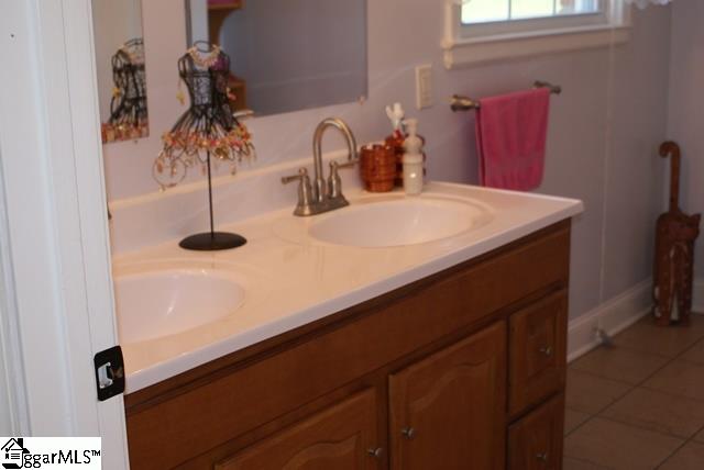 3235 Neely Ferry Road Laurens, SC 29360 - Photo 15 of 34