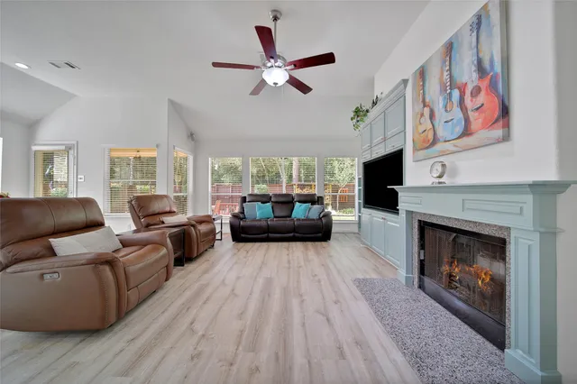 $410,000 | 67 North Veranda Ridge Drive, The Woodlands, TX 77382