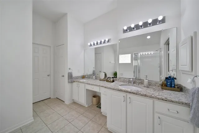 $410,000 | 67 North Veranda Ridge Drive, The Woodlands, TX 77382