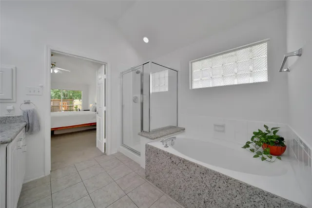 $410,000 | 67 North Veranda Ridge Drive, The Woodlands, TX 77382