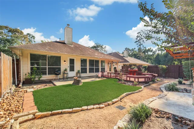 $410,000 | 67 North Veranda Ridge Drive, The Woodlands, TX 77382