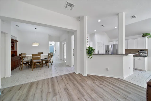 $410,000 | 67 North Veranda Ridge Drive, The Woodlands, TX 77382