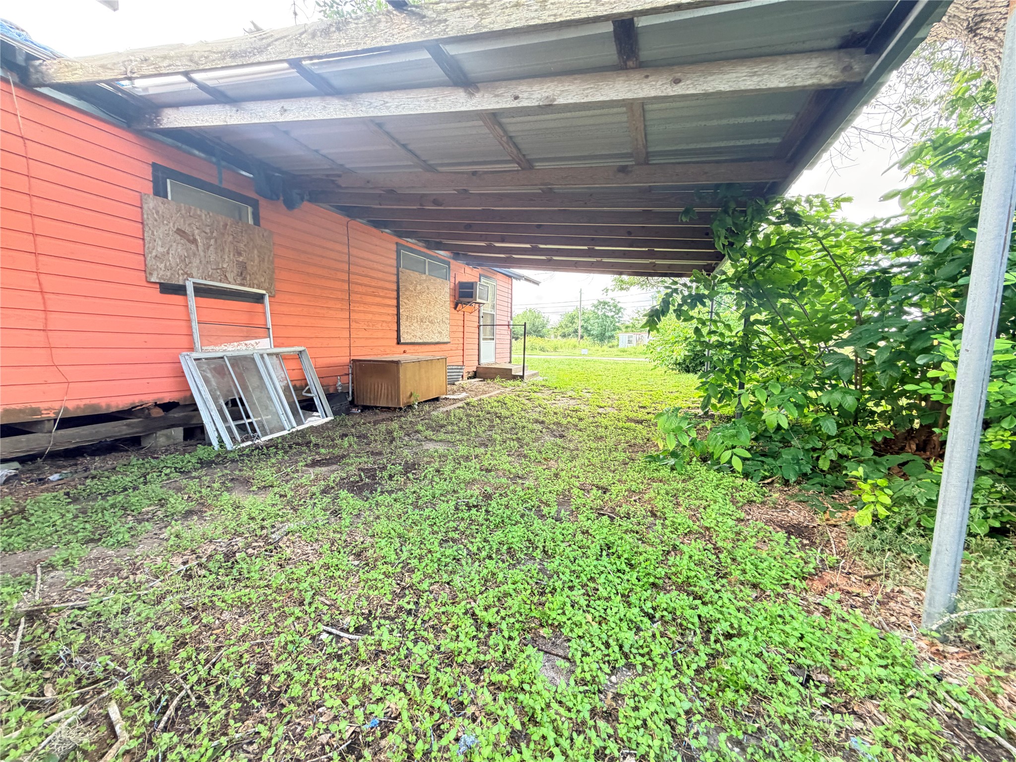 403 East Ward Street Refugio, TX 78377 - Photo 5 of 16
