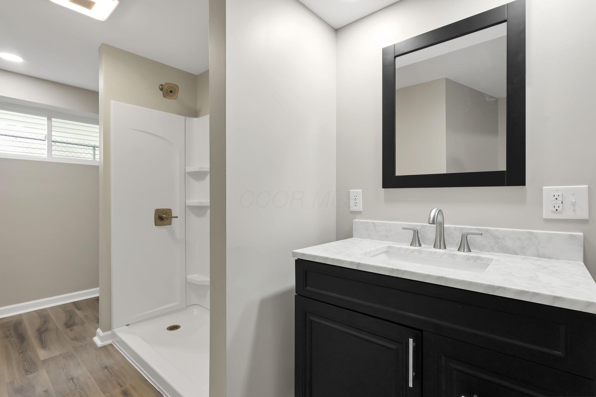 1673 Liscomb Road Columbus, OH 43207 - Photo 22 of 36 29-web-or-mls-G02A2552
