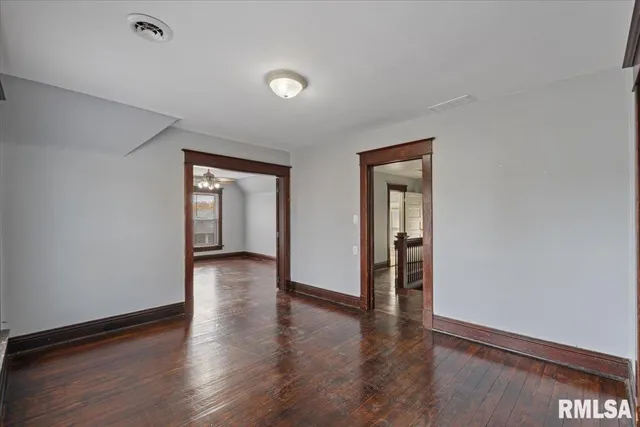 $169,000 | 1604 North Division Street, Davenport, IA 52804