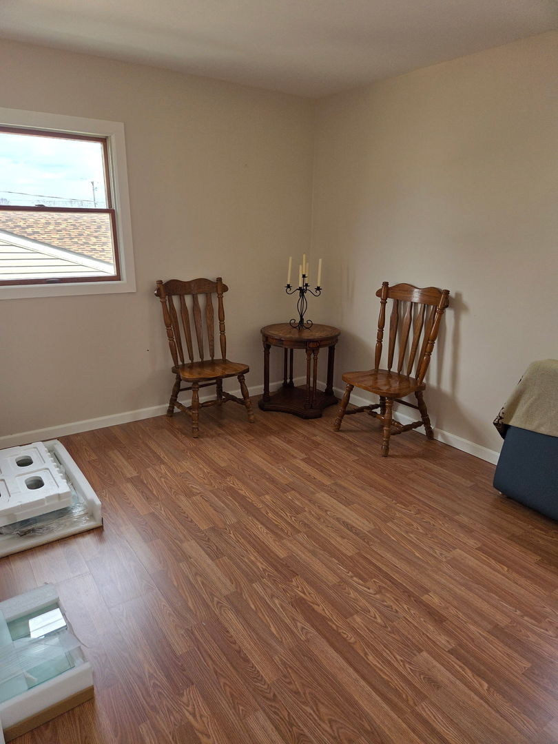 341 Hale Avenue Romeoville, IL 60446 - Photo 4 of 32