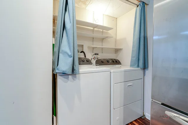 $244,750 | 1100 Oak Valley Drive, Unit 1100, Cary, IL 60013