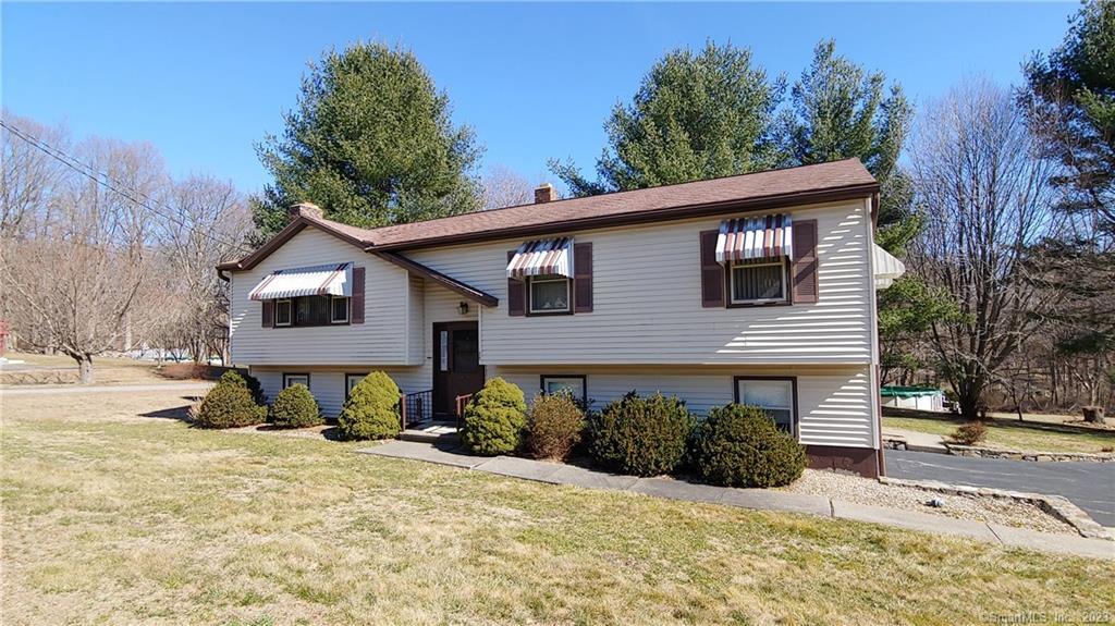 28 O'Sullivan Road Derby, CT 06418 - Photo 1 of 1 Gallery Image 1