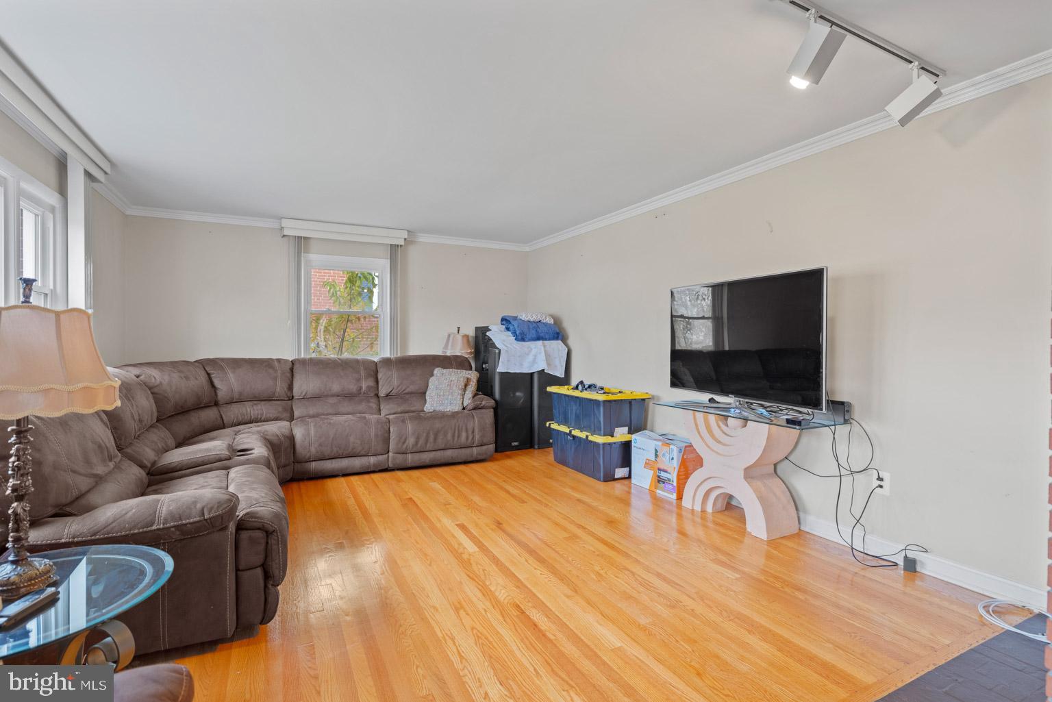 1103 Kathryn Road Silver Spring, MD 20904 - Photo 25 of 57 Second level family room