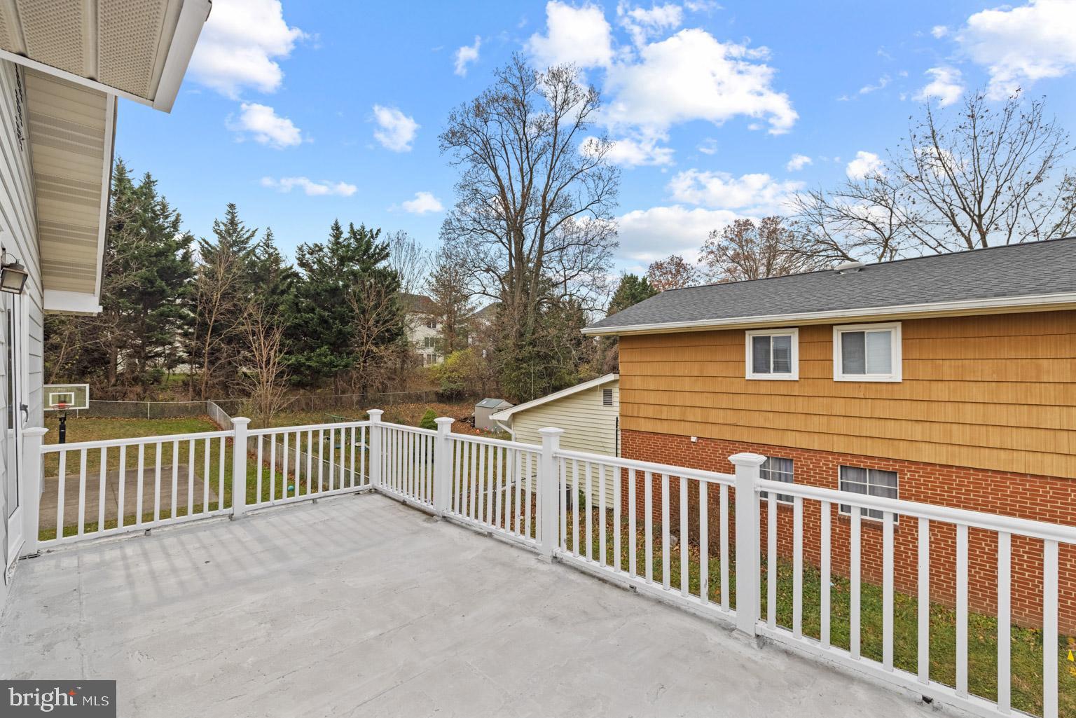 1103 Kathryn Road Silver Spring, MD 20904 - Photo 38 of 57 Upper level deck