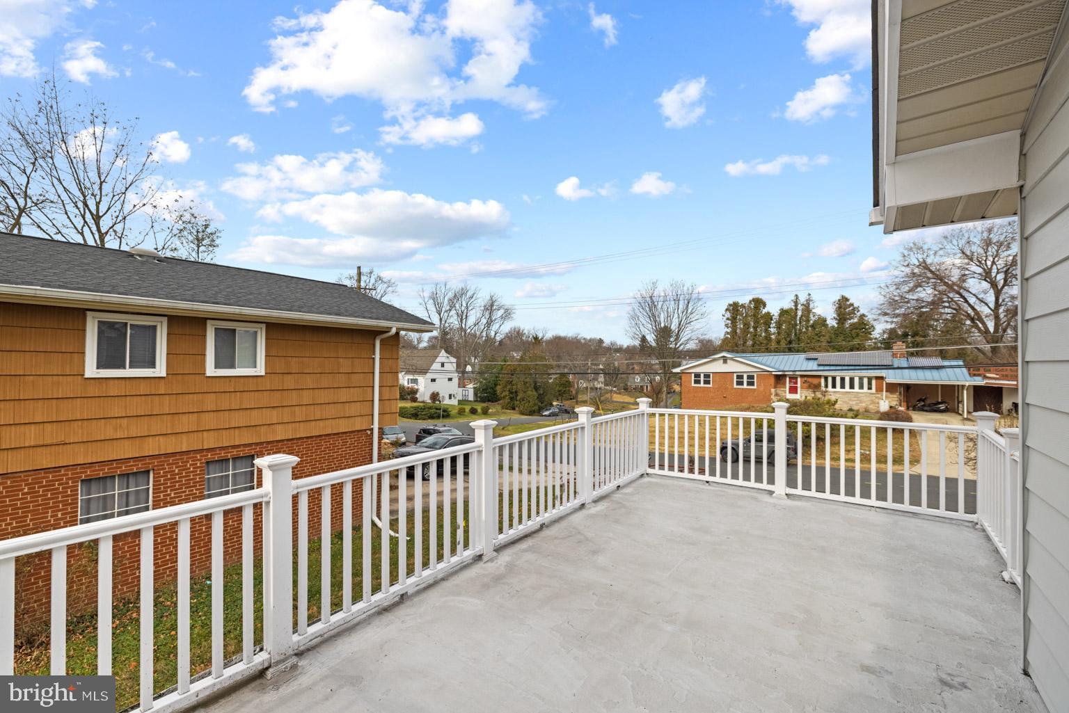 1103 Kathryn Road Silver Spring, MD 20904 - Photo 40 of 57 Upper level deck