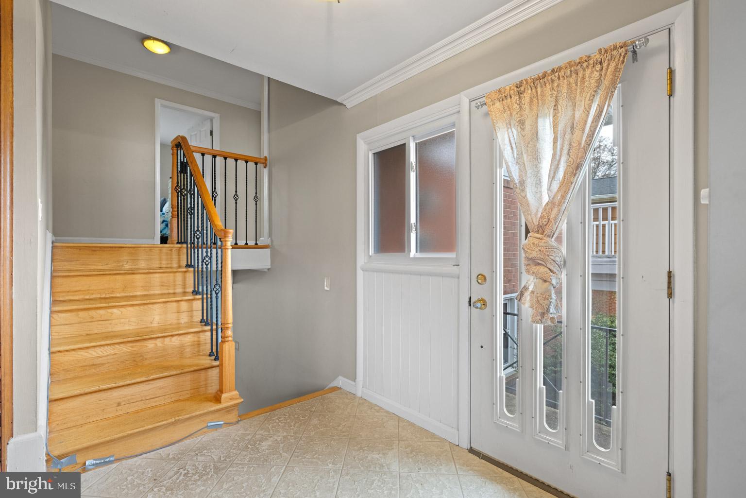 1103 Kathryn Road Silver Spring, MD 20904 - Photo 44 of 57 Upper level entrance