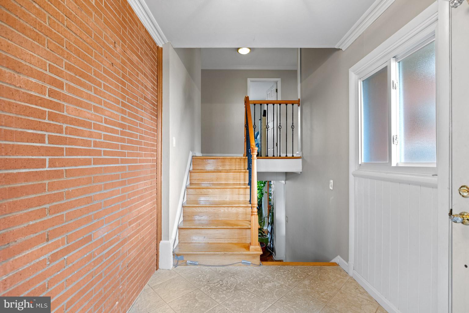 1103 Kathryn Road Silver Spring, MD 20904 - Photo 46 of 57 Upper level entrance