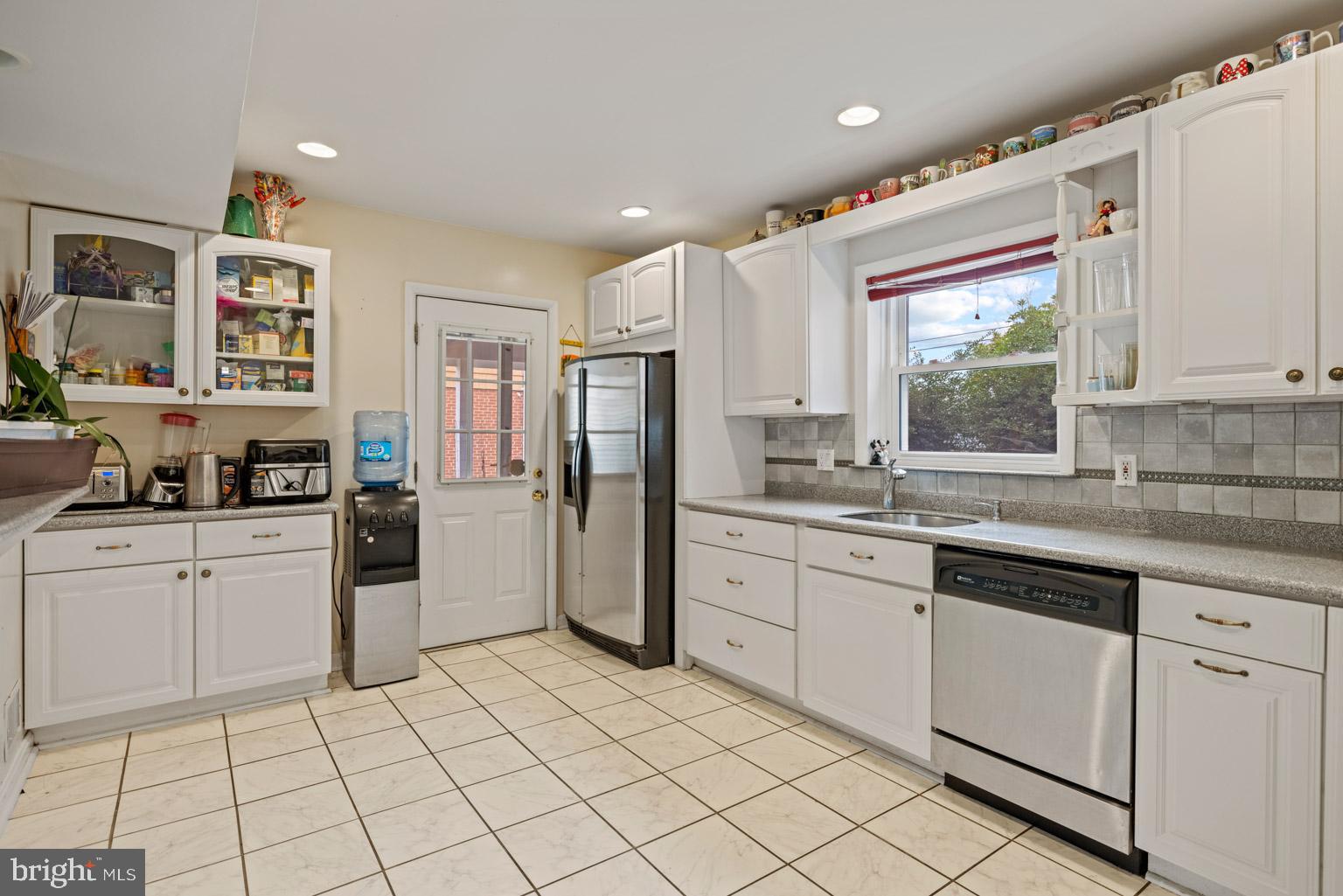 1103 Kathryn Road Silver Spring, MD 20904 - Photo 8 of 57 Kitchen