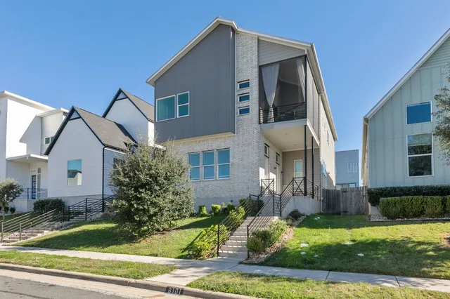$3,450 | 6101 Florencia Lane, Austin, TX 78724